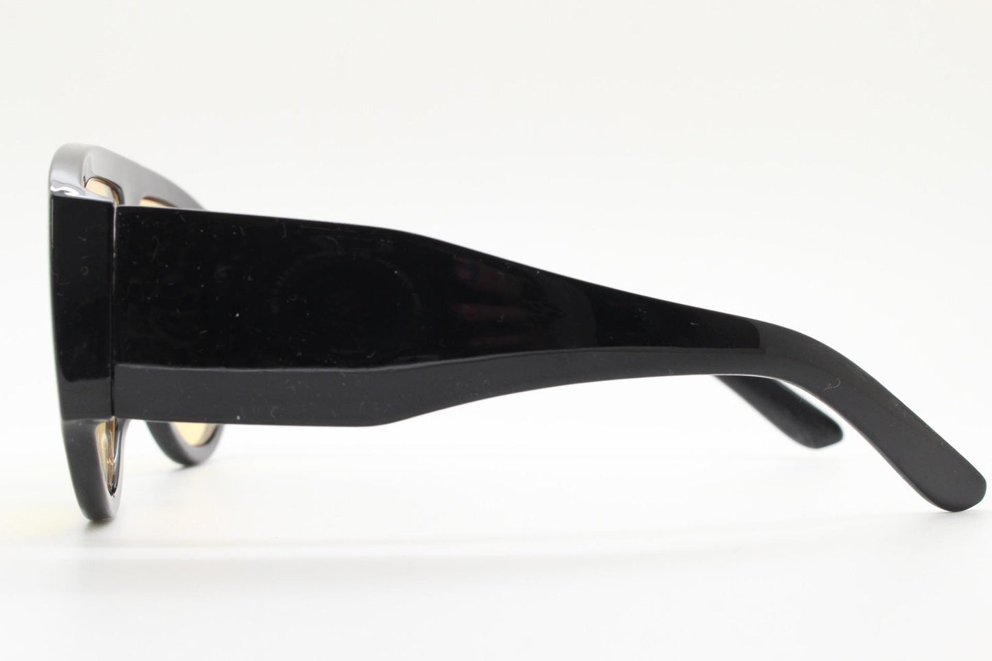 Vintage thick fat arm aviator sunglasses. Intense Black gloss frame with light tone brown lenses. Modified teardrop aviators. BNWT