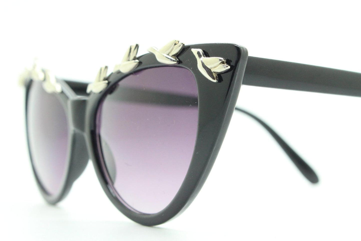 Vintage Y2K cat eye sunglasses. 2000s womens black gloss cateye with charming abstract metal flying birds brow. 50s style rockabilly. NOS