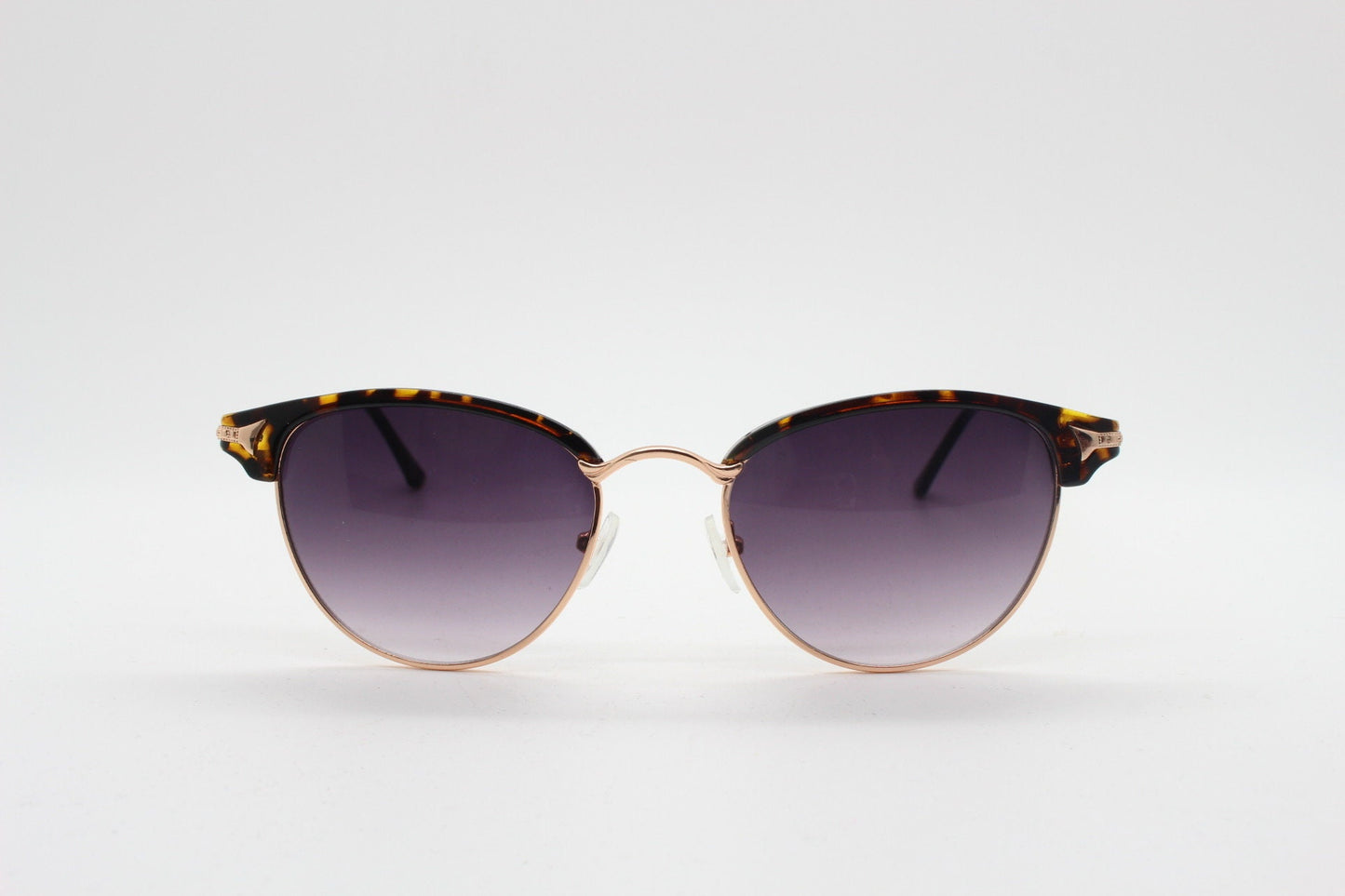 90s vintage cateye sunglasses. Womens 50s, 60s design cat eye with tortoise browline and gradient smoky lenses. NOS