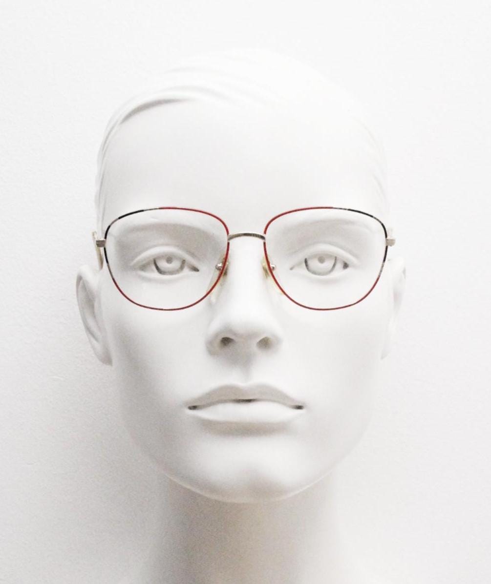 80s vintage slender gold metal frame eye glasses. Straightforward design with red and black highlights. Optical frame. Prescription. 90s NOS