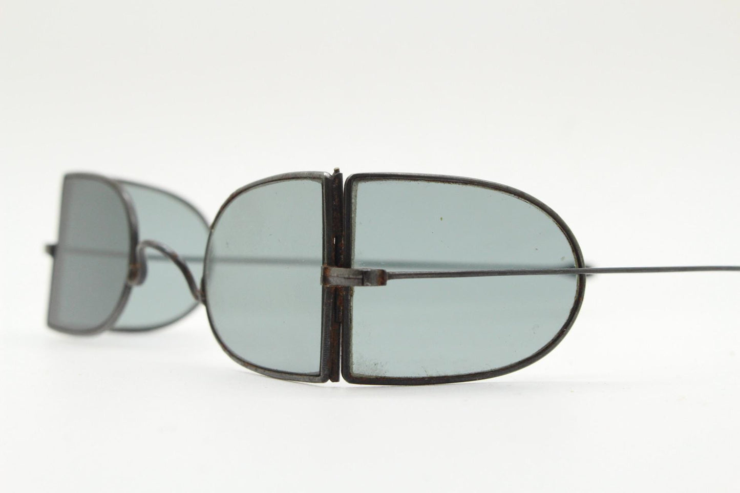 Victorian folding steel train driver sunglasses. Metal double D wire frame with  real glass lenses and side windows. Antique eyewear. VGC