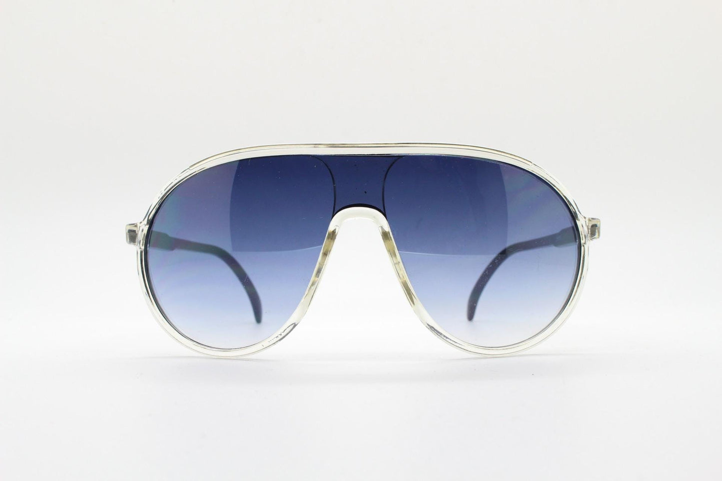 Y2K vintage visor aviator sunglasses. 2000's transparent and black frame with graduating mono lens mini mask shield design. BNWT. 00's NOS