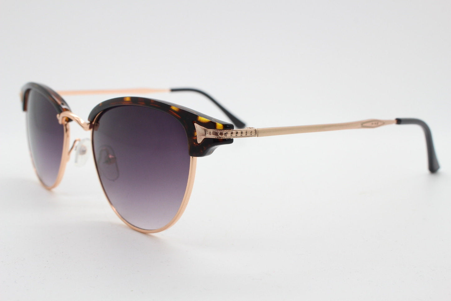 90s vintage cateye sunglasses. Womens 50s, 60s design cat eye with tortoise browline and gradient smoky lenses. NOS