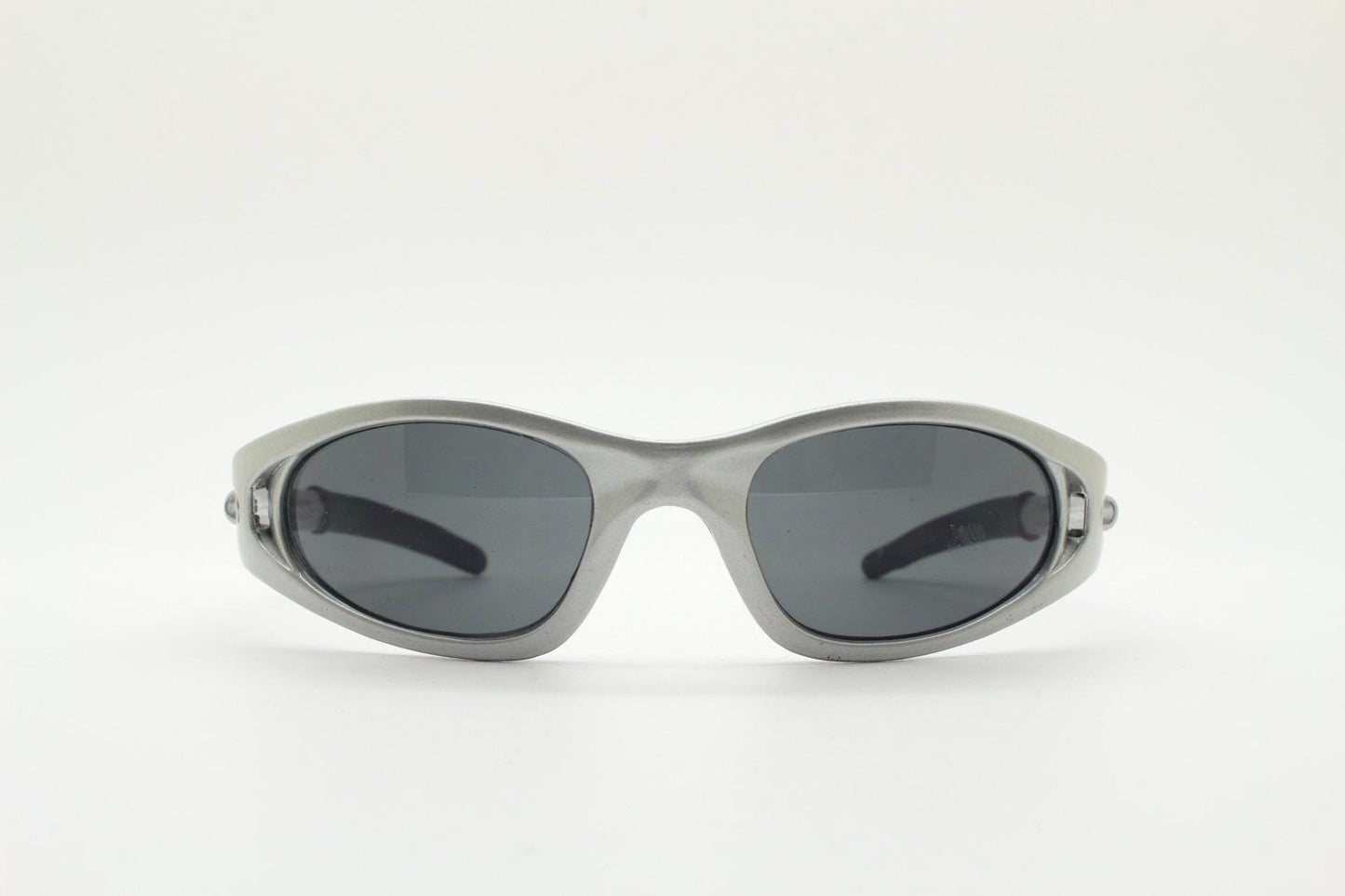 Y2K vintage visor sunglasses. Metallic silver superhero style mini mask sport shield with black lenses. Small wrap around. 90s. NOS cosplay