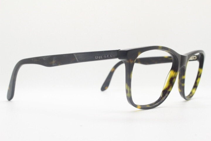 Diesel wayfarer design eye glasses. Dark tortoise matt and gloss finish acetate optical frames. Prescription Vintage RX Spectacles