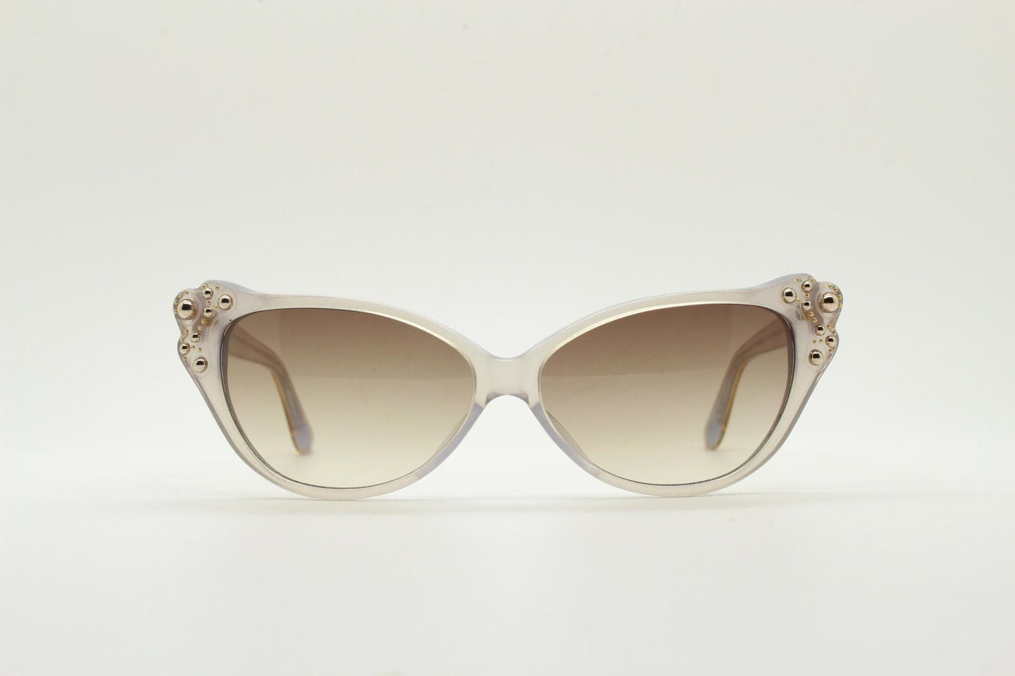 Agent Provocateur cateye sunglasses made in Japan by Linda Farrow. Womens beige glitter frame cat eye with gold studs. NOS vintage