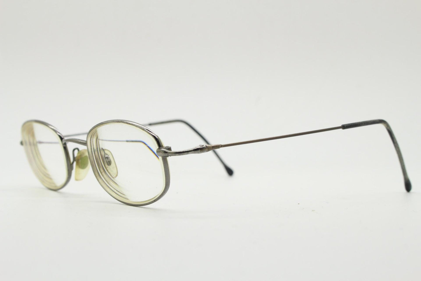 Giorgio Armani 90s vintage angular oval eye glasses made in Italy. Minimal grey chrome metal optical frame. Prescription RX spectacles
