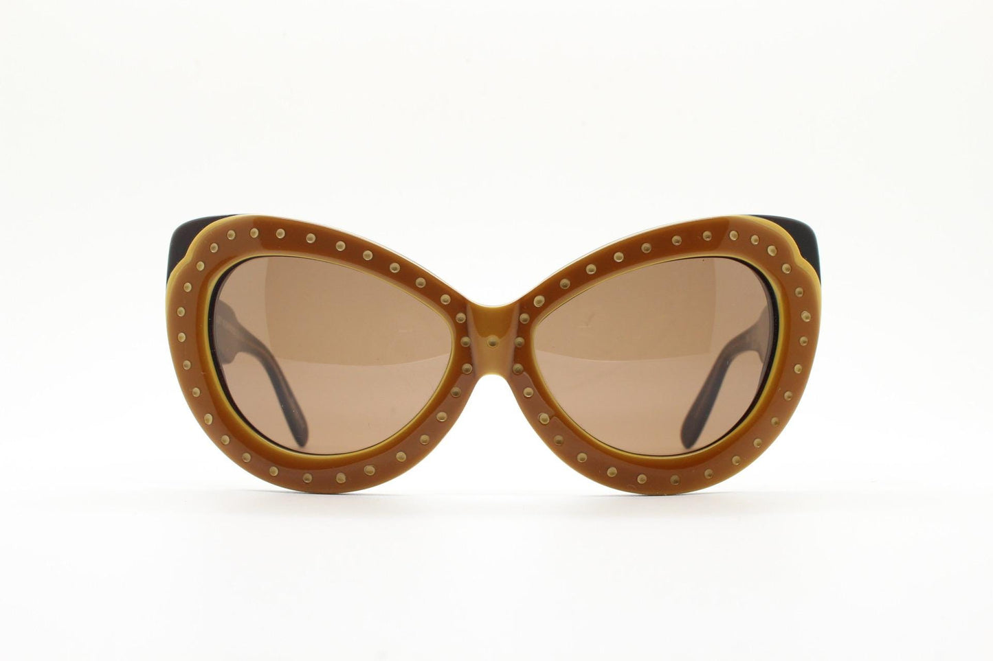 Eley Kishimoto by Linda Farrow oversized cat eye sunglasses. Dynamic handmade vintage layered acetate cateye. Luxe Gallery Projects. BNWT