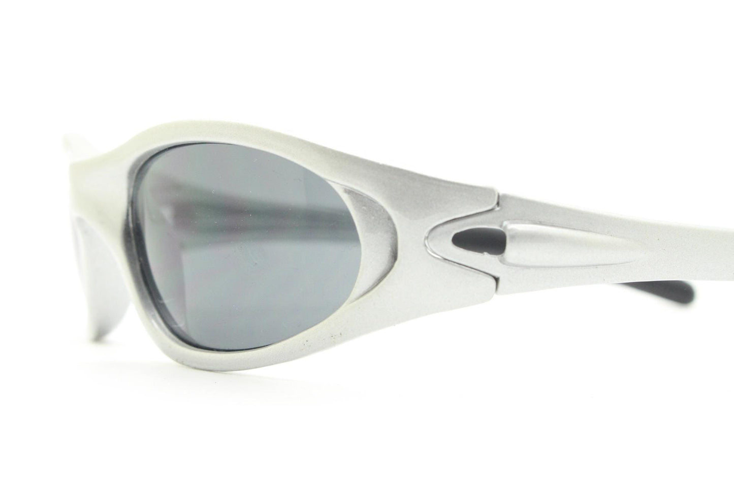 Y2K vintage visor sunglasses. Metallic silver superhero style mini mask sport shield with black lenses. Small wrap around. 90s. NOS cosplay