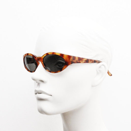 Vintage 90s oval chic cat eye sunglasses. Womens vibrant tortoise quality acetate frame with green lenses. 60s design. VGC NOS