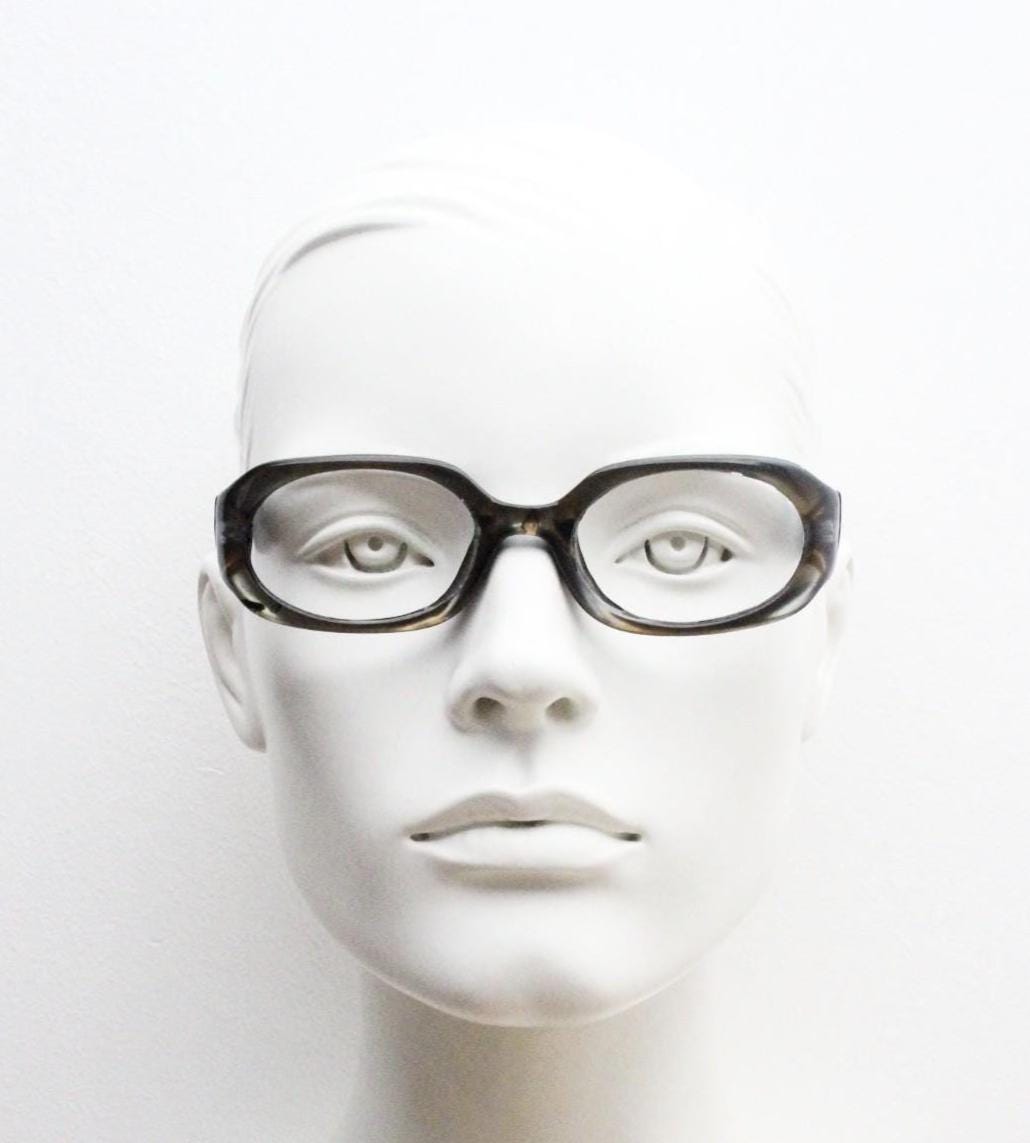 90s Vintage oval thick frame eye glasses. lustrous pearlised look acetate optical spectacles with tall arms. Prescription RX NOS