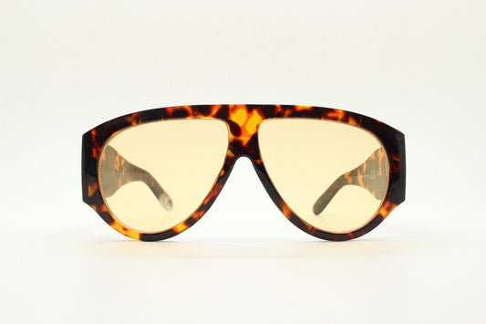 Vintage thick fat arm aviator sunglasses. Intense tortoise gloss frame with light tone brown lenses. Modified teardrop aviators. BNWT