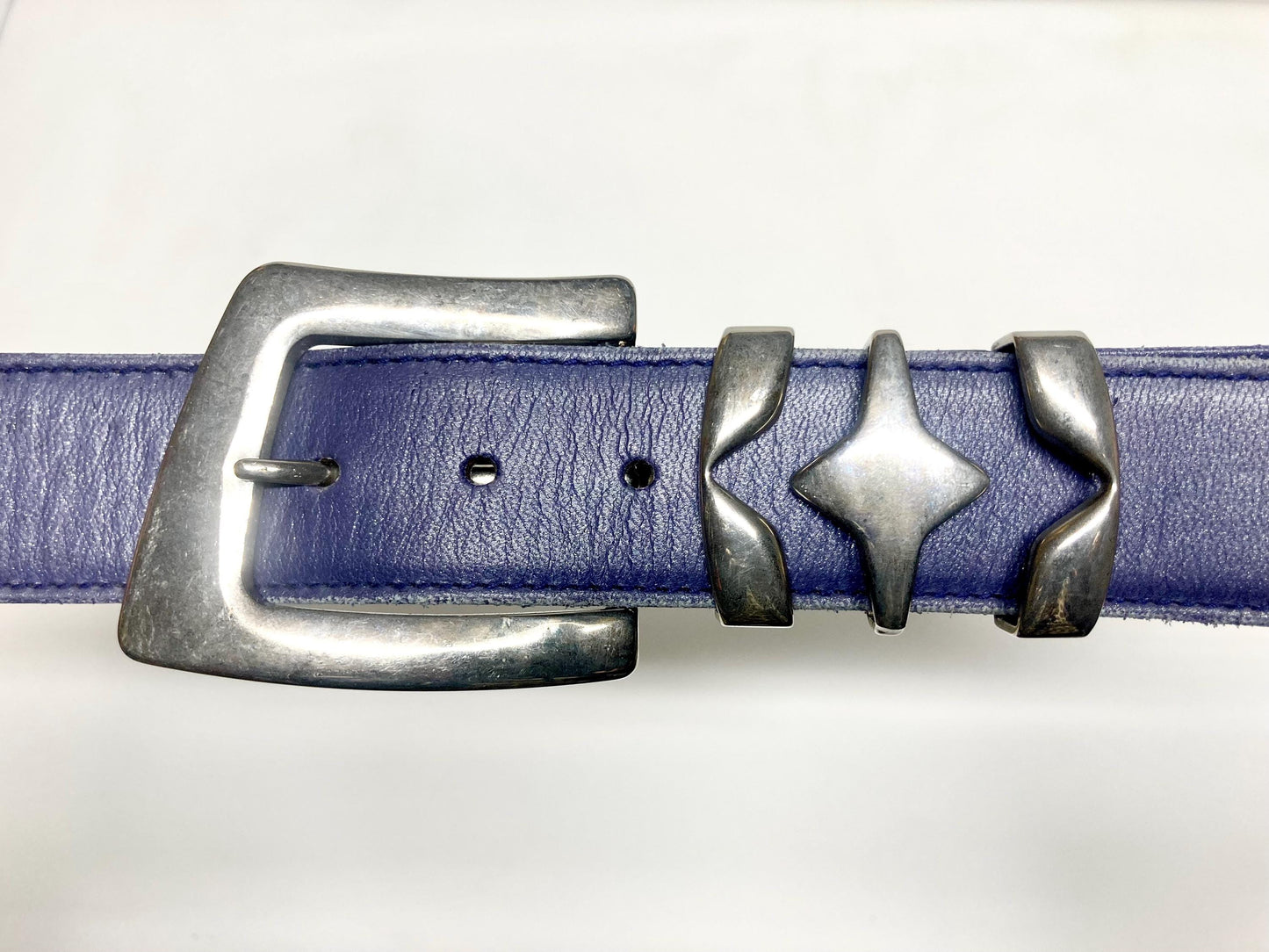 Escada 80s vintage womens dress belt in purple real leather with substantial metal buckle. Made in Italy. Used in good condition