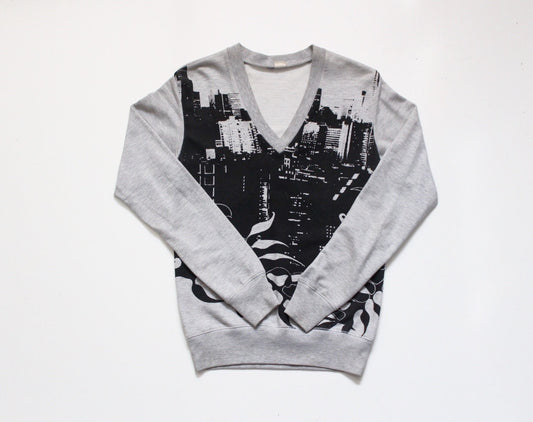 Vintage Y2K v neck grey sweatshirt with black abstract city scape graphic print. Womens fitted pullover top. 2000s sweater. Jumper