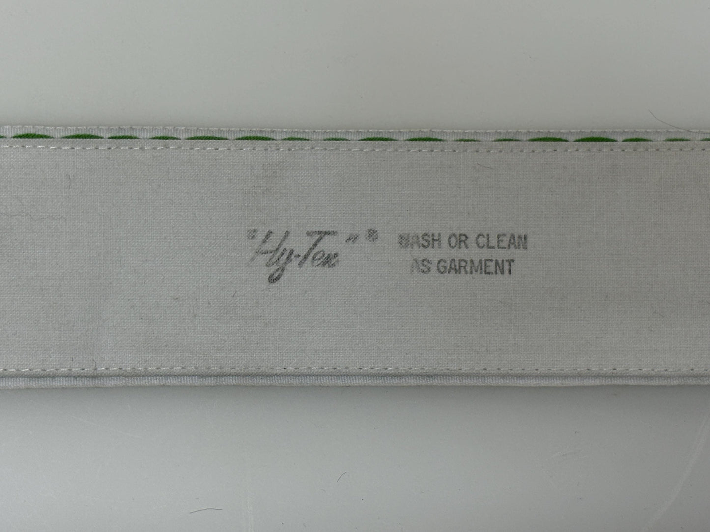 Alice Roi Y2K vintage womens 2" dress belt in white with embroidered pink, blue and green flowers. 2000s Unused NOS. BNWT