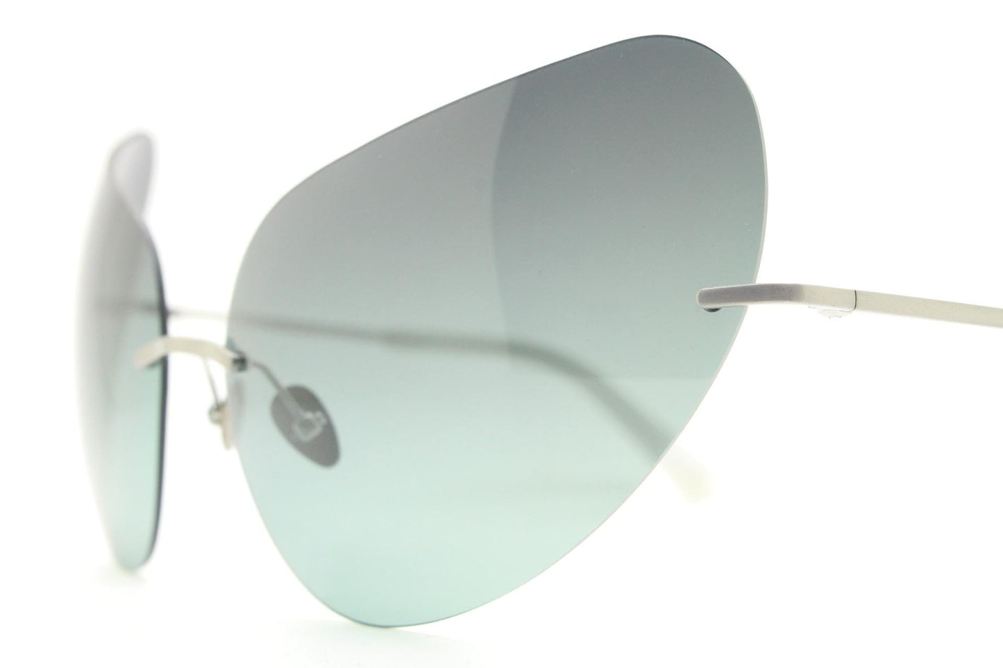 Linda Farrow cat eye sunglasses made in Japan by Todd Lynn. Massive frameless green cateye. Luxe Gallery Projects Vintage. NOS Full Set