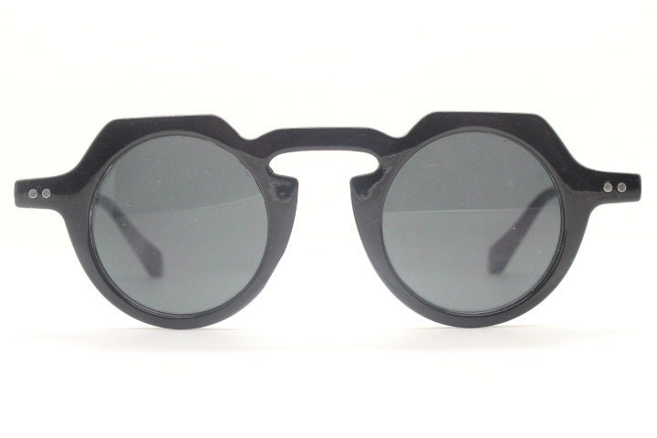 90s Vintage round flat top sunglasses. 30s, 40s design in black gloss frame with plain dark lenses. Unused NOS
