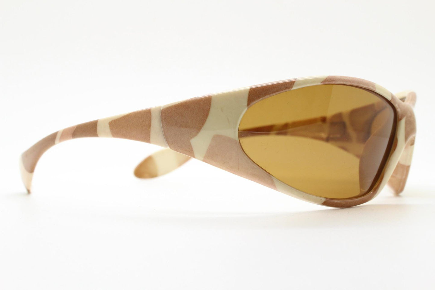 90s vintage big sport shield sunglasses. Wrap around bug eye frame with desert cammo print. 2000s. Camouflage NOS. Ravers fashion grail
