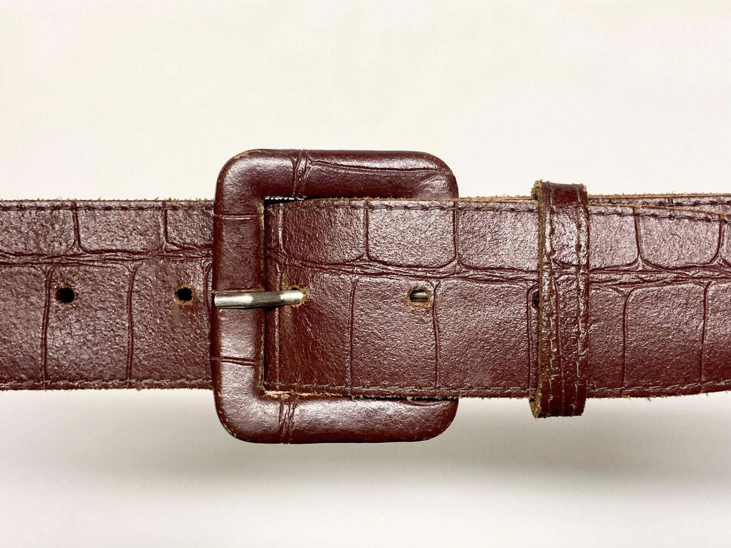 80s vintage womens dress or jeans belt with covered buckle by Astor. Genuine embossed leather made to look like crocodile. Made in Germany