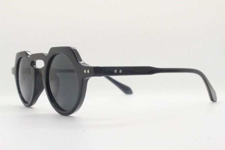 90s Vintage round flat top sunglasses. 30s, 40s design in black gloss frame with plain dark lenses. Unused NOS
