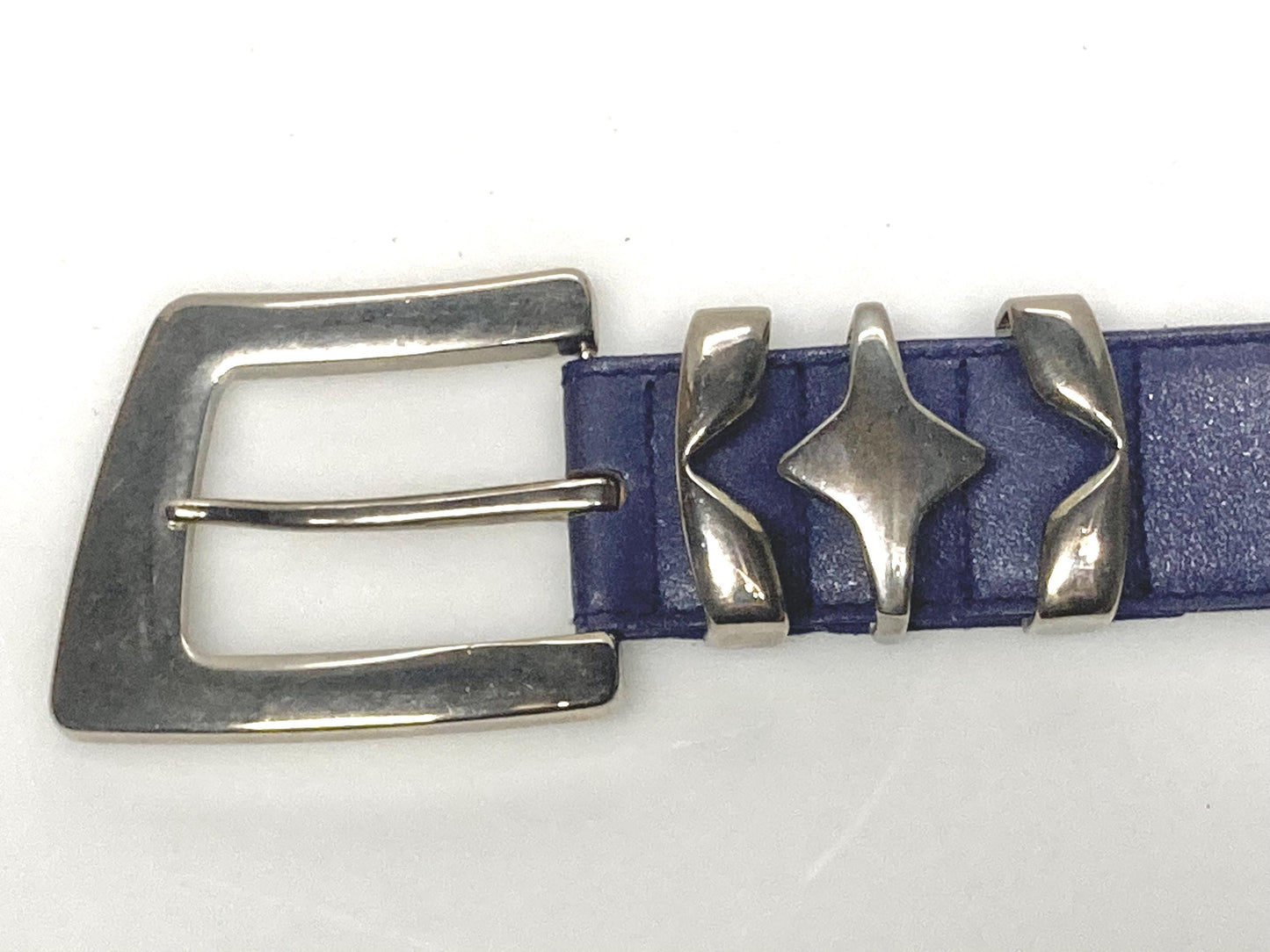 Escada 80s vintage womens dress belt in purple real leather with substantial metal buckle. Made in Italy. Used in good condition