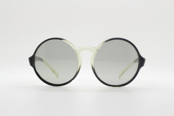 Mary Quant 60s vintage oversized round sunglasses. Definitive swinging London design. Black and crystal frame with light tone grey lenses