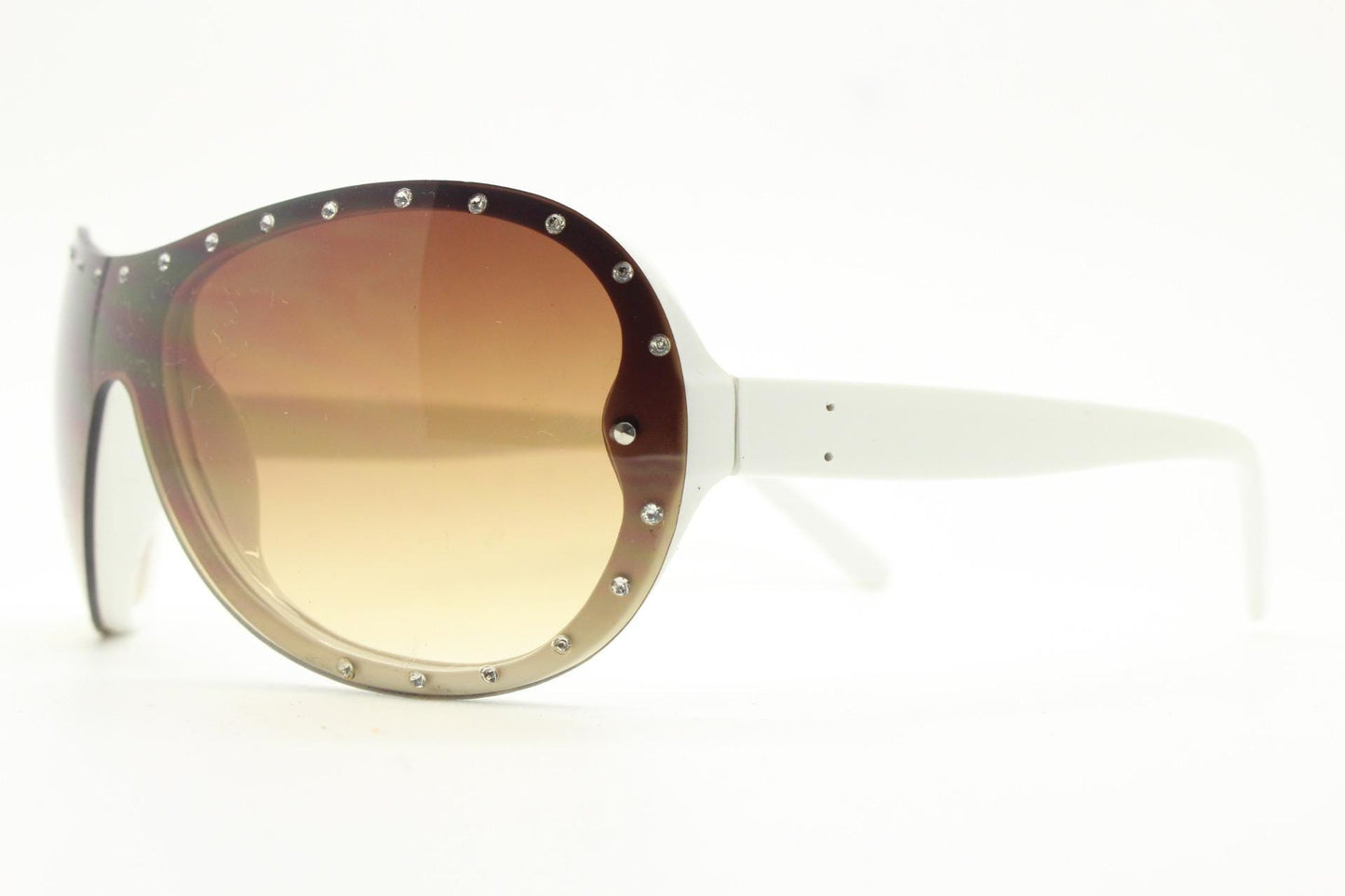 Y2K vintage visor aviator sunglasses with diamante. White wrap around mini mask shield design with curved mono lens. 2000s NOS. Rhinestone