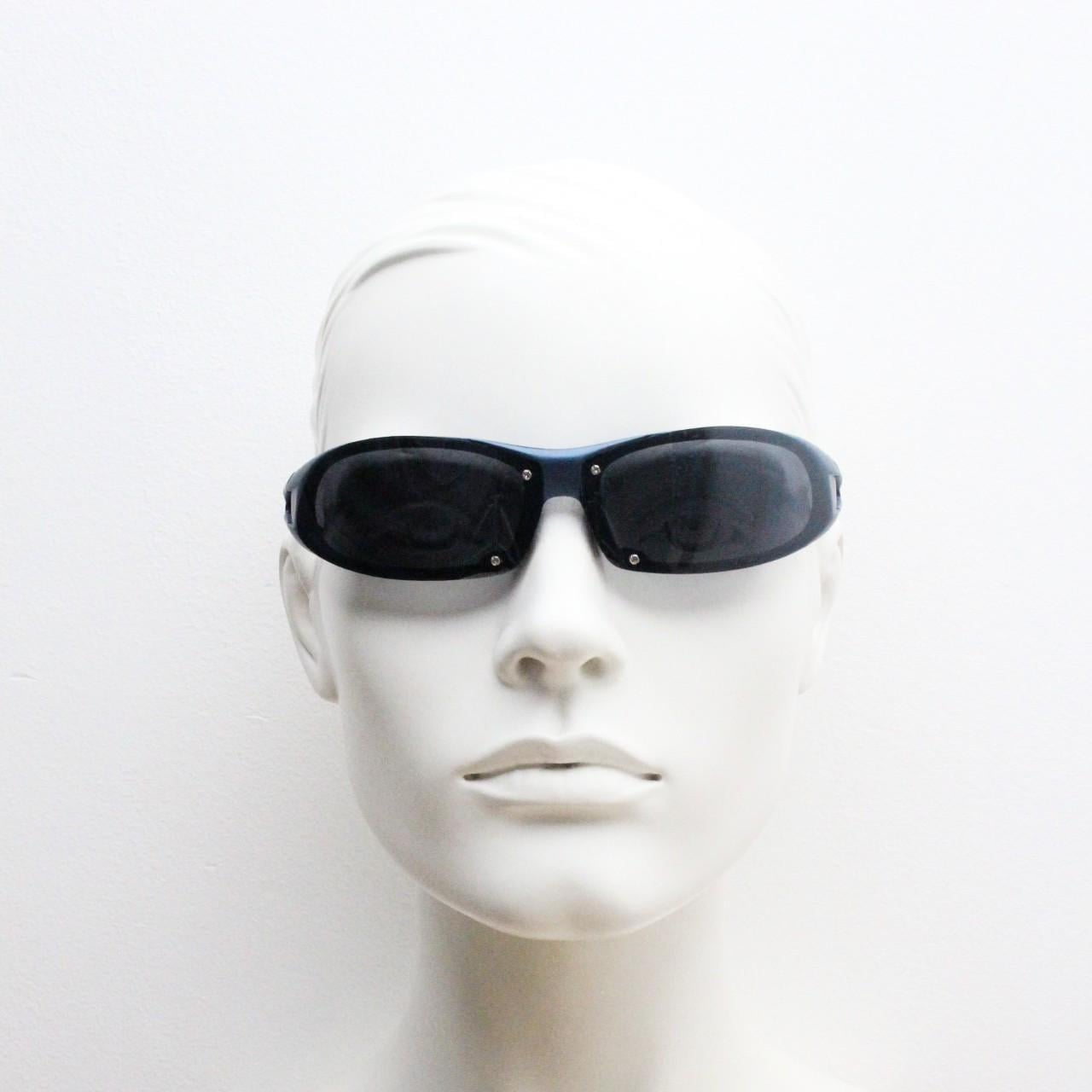 Y2k vintage shield sunglasses. Aerodynamic wrap around matt finish frame. Sport visor. Low profile rave bug eye mask. 2000's. 90s NOS