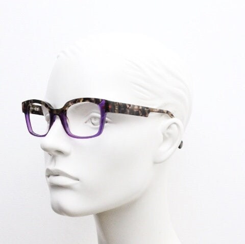 Anne et Valentin rectangular eye glasses made in France model 1330. Marbled tortoise acetate optical frame with purple tone. Prescription RX