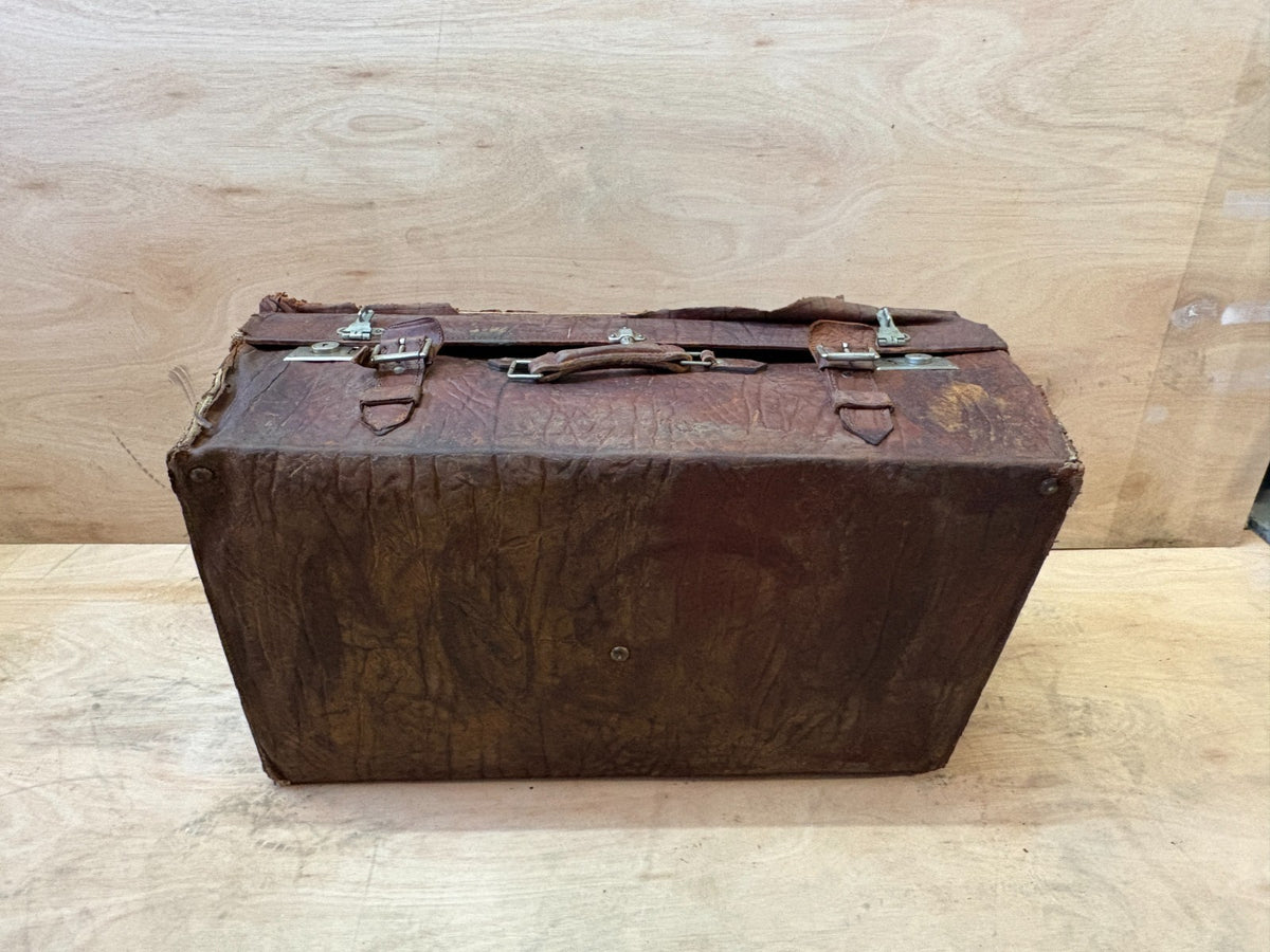 40s vintage all leather XL suitcase trunk. Coffee table. Storage, display, prop