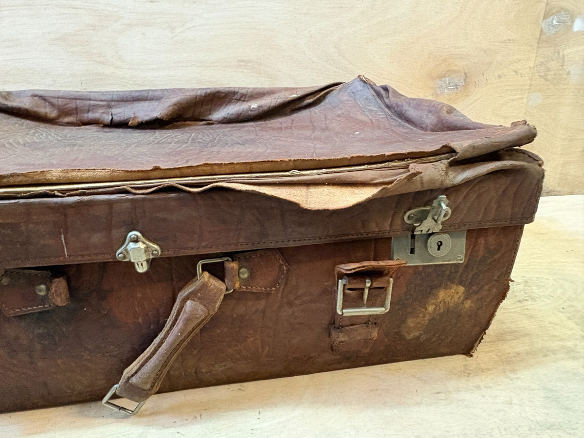 40s vintage all leather XL suitcase trunk. Coffee table. Storage, display, prop